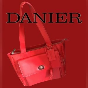 Danier Red Leather Work tote (New🔥)